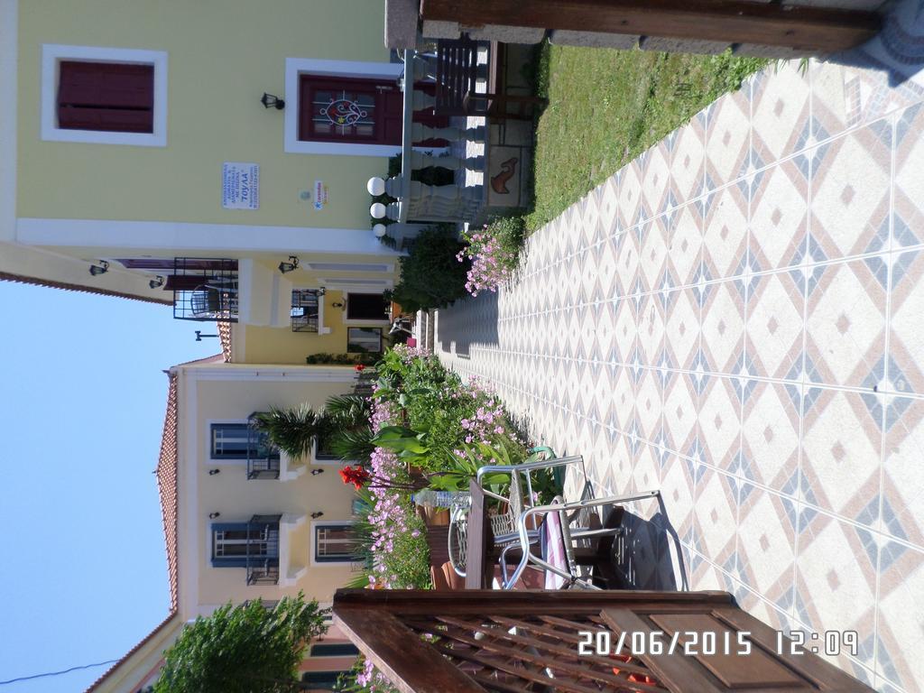 Apartment Toula Petra  Bagian luar foto